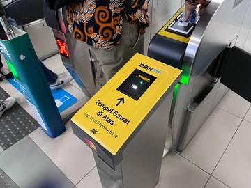 Pramono Dukung QRIS TAP Sebagai Metode Pembayaran Transportasi Publik