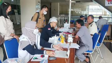 Sopir Bus di Terminal Pulogebang Wajib Jalani Tes Kesehatan