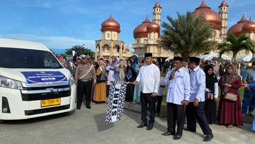 Jemaah Haji Aceh Barat Kloter Empat Diberangkatkan