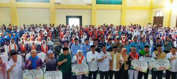 Gubernur YSK Lepas Jemaah Haji Sulut