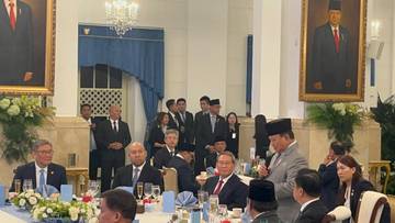 Presiden Jamu PM Tiongkok di Istana Negara