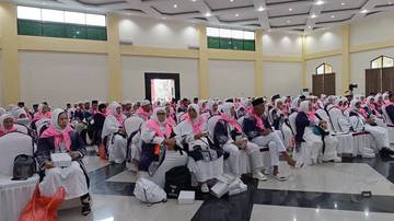 Impian Haji Terwujud Lewat Keringat dan Doa
