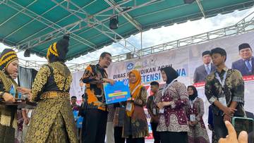 Penutupan Lomba Kompetisi Siswa di Aceh Barat