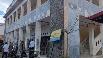 Pemkot Akan Melakukan Penataan Kembali Pasar Satya Praja