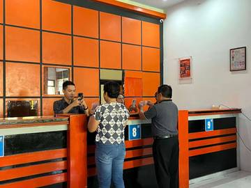 Penyaluran Bantuan Subsidi Upah di Manado
