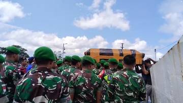 Dandim Talaud Jemput Jenazah Korban KM Barcelona V