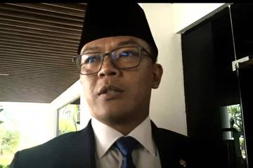 Menlu RI Sambut Baik Prancis-Inggris Akui Negara Palestina 