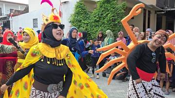 Semangat Guyub Rukun dan Nasionalisme Dalam Kirab Budaya
