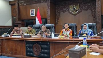 Menyikapi Pengurangan Dana Keistimewaan Yogyakarta 