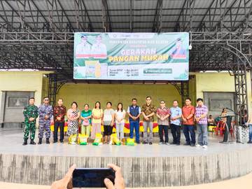 Pemkab Nisel Gelar Pangan Murah di Lapangan Orurusa
