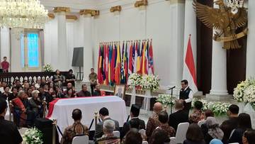 Pembacaan Obituari Almarhum Zetro Purba oleh Perwakilan APPK