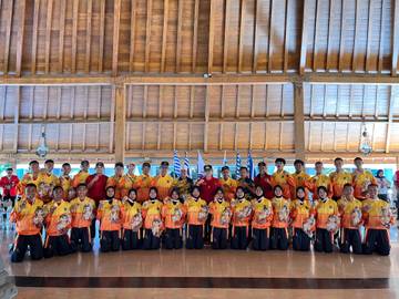 Gunungkidul Juara Umum Cabor Drum Band