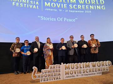 Wamenlu RI Buka Muslim World Movie Screening 