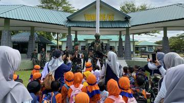 TK Negeri 13 Kaway XVI Kunjungi Yonif 116/GS