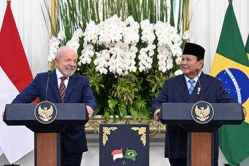 Presiden Prabowo Ajak Presiden Lula Rayakan Ultah Bareng