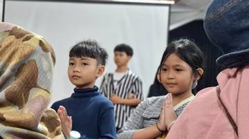 Persiapan Model Matangkan Fashion Show Kita Indonesia II