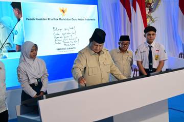Memperbaiki Kualitas Pendidikan Melalui Digitalisasi Pembelajaran