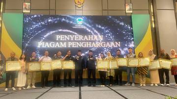 Anugerah Kepatuhan Investasi Pelaku Usaha Kabupaten Madiun