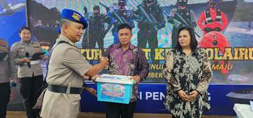 Polairud Sulut Rayakan HUT dengan Aksi Sosial
