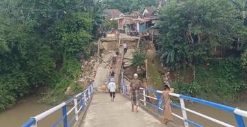 Rencana Putus Akses Jembatan Pakere Picu Kekhawatiran Orangtua