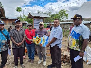 Sambut Natal, Pemprov Papua Pegunungan Berbagi Kasih