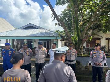 Polres Talaud dan Brimob Gelar Baksos Pasca Banjir