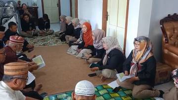 Takziah Tujuh Hari Almarhum Kepsta RRI Manado