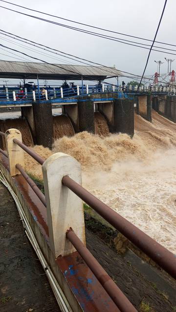 Katulampa Siaga 3, Warga Bantaran Ciliwung Diminta Siaga