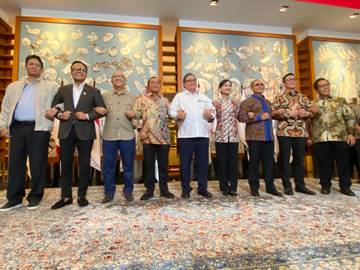 OJK Percepat Reformasi BEI Guna Lindungi Investor