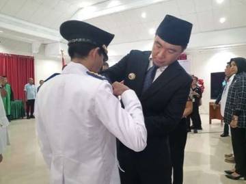 Lantik 16 Pejabat, Bupati Thungari Minta Layani Rakyat