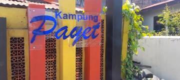 Usaha Kerajinan Payet di "Kampung Payet" Kota Padang