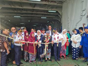 Penyeberangan Menuju Indonesia Timur dari Pelabuhan Jangkar Dibuka