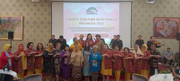 charity together with pinkan Indonesia 2023 goes to UNESCO