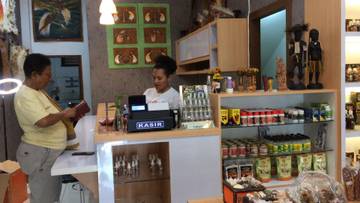 Galery Kratif Kehutan Pusat Oleh-oleh di Kota Jayapura 