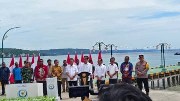 Keterangan pers Presiden Jokowi Usai Resmikan Kampung Nelayan Modern di Biak