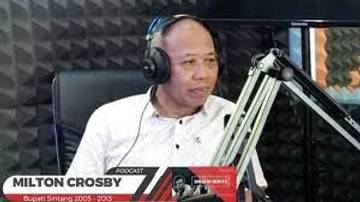 Best Cut : Bupati Pendengar Setia RRI Sintang